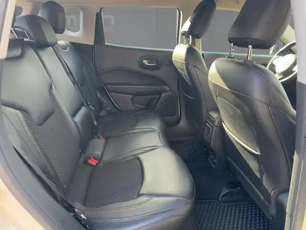 JEEP COMPASS LIMITED (12/15)