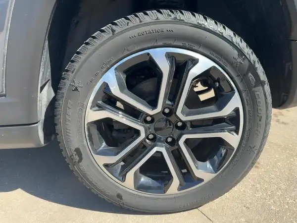 JEEP COMPASS LIMITED (7/15)