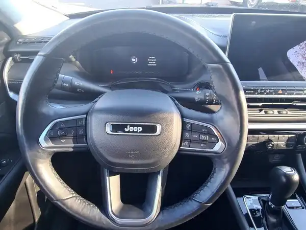 JEEP COMPASS LIMITED (9/15)