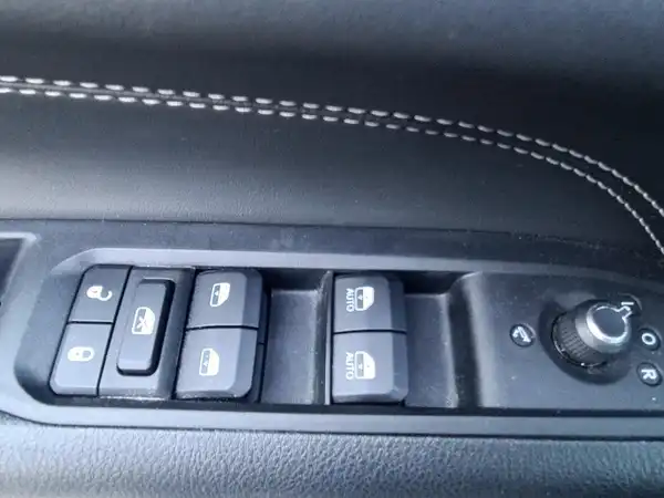 JEEP COMPASS (14/15)