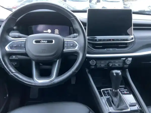 JEEP COMPASS (8/15)