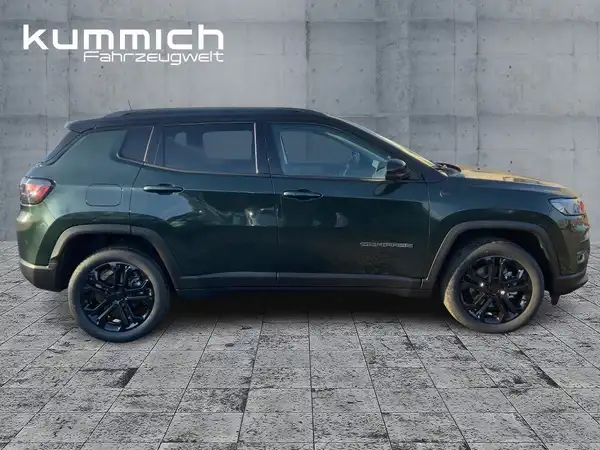 JEEP COMPASS (3/15)