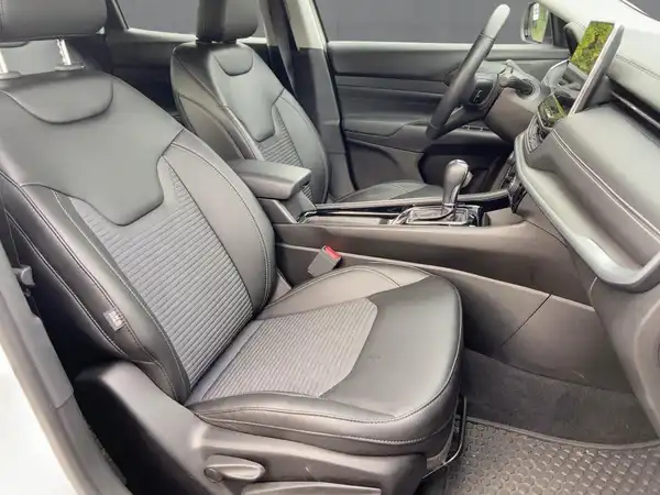 JEEP COMPASS (8/15)