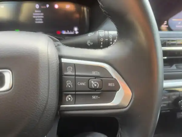 JEEP COMPASS LIMITED (14/15)