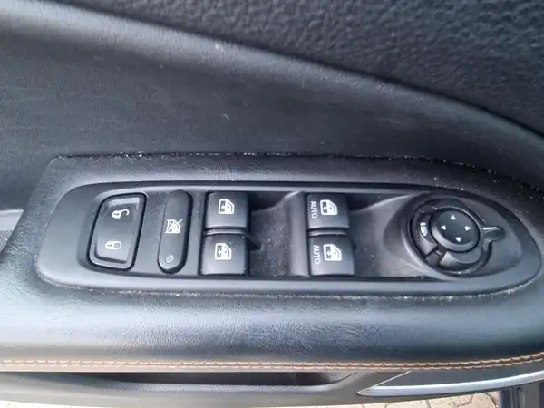 JEEP COMPASS LIMITED (14/15)