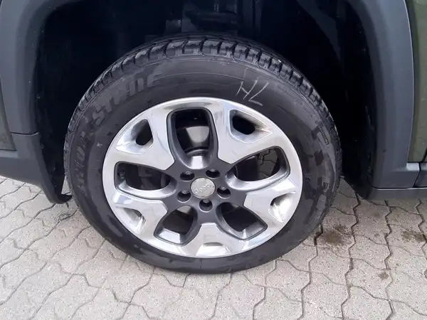 JEEP COMPASS LIMITED (7/15)