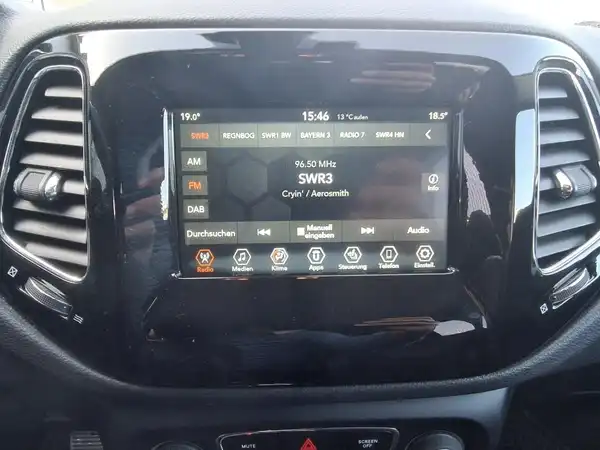 JEEP COMPASS LIMITED (10/15)