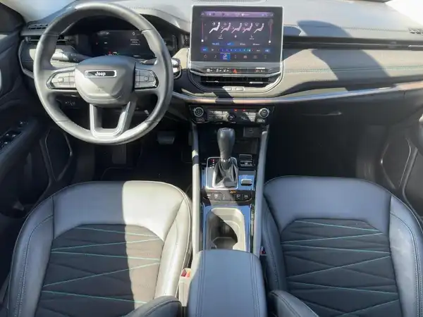JEEP COMPASS (8/15)