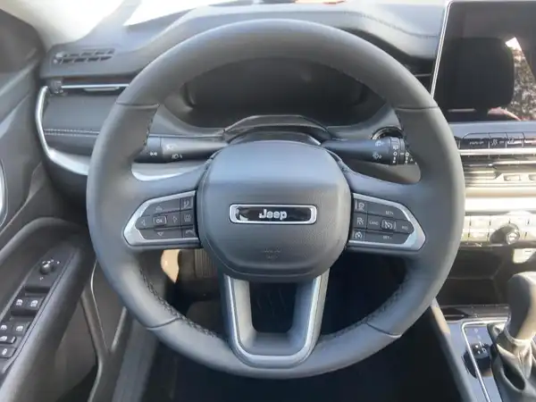 JEEP COMPASS (9/15)
