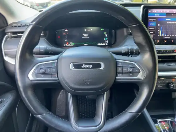 JEEP COMPASS LIMITED (9/15)