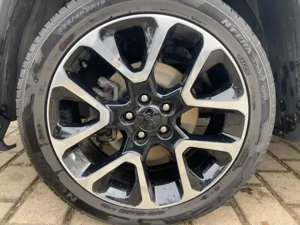 JEEP COMPASS LIMITED (7/15)