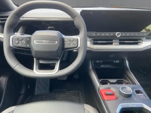 JEEP COMPASS SUMMIT (8/15)