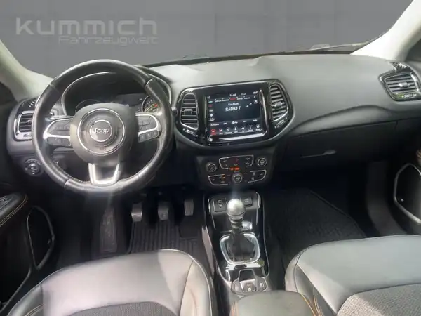 JEEP COMPASS LIMITED (8/15)