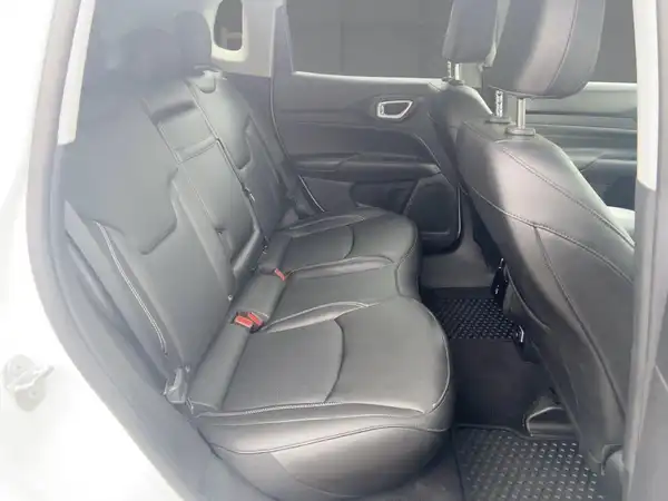 JEEP COMPASS (9/15)
