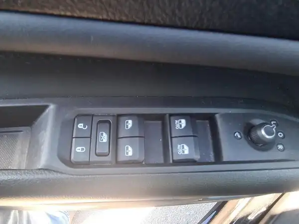 JEEP COMPASS (14/15)