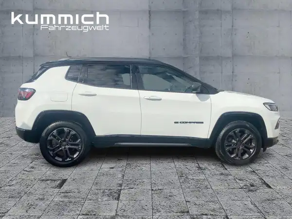 JEEP COMPASS (3/15)