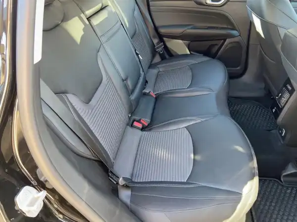 JEEP COMPASS (9/15)