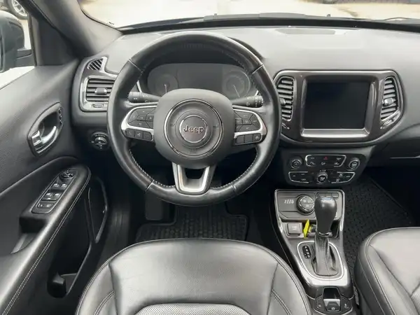 JEEP COMPASS (8/15)
