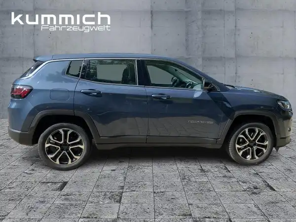 JEEP COMPASS (3/15)