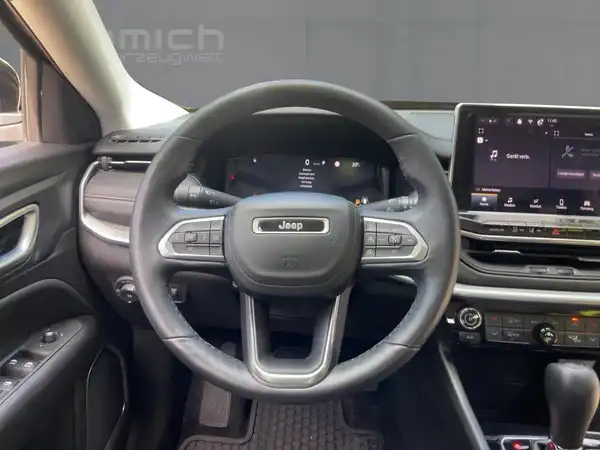 JEEP COMPASS (9/15)