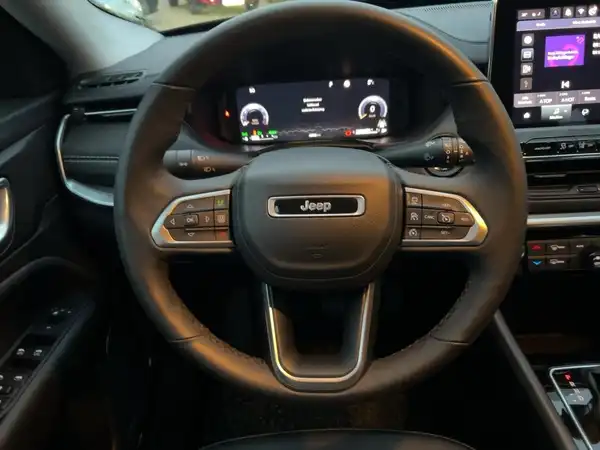 JEEP COMPASS (9/15)