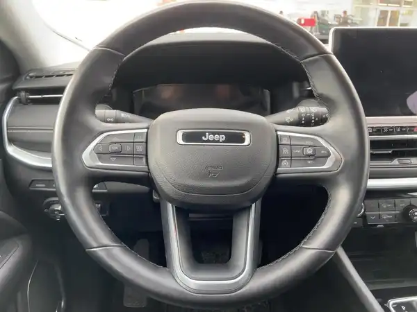 JEEP COMPASS (9/15)