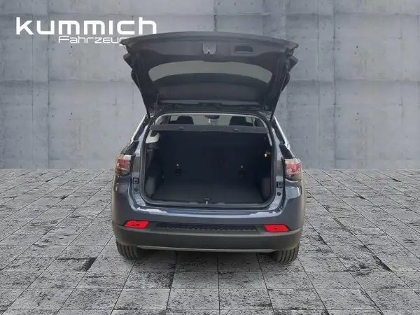 JEEP COMPASS LIMITED (13/15)