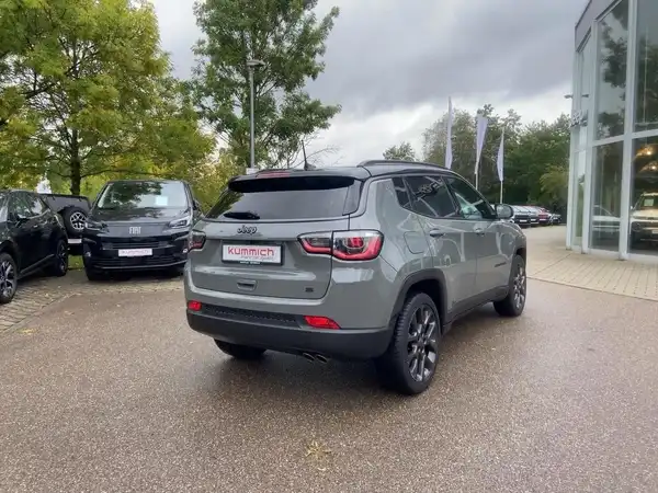 JEEP COMPASS (4/15)