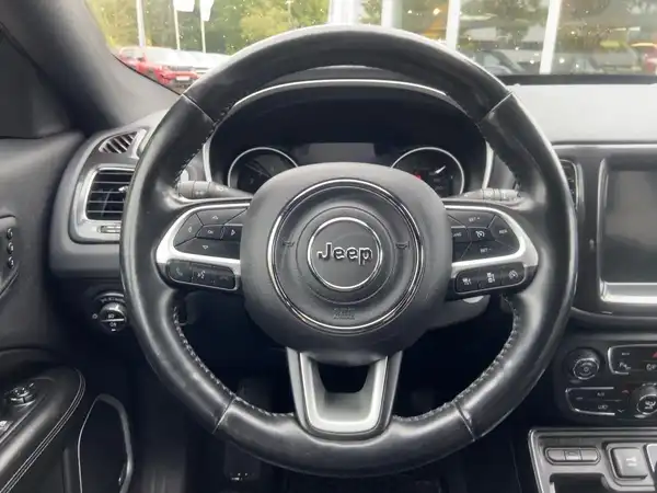 JEEP COMPASS (9/15)