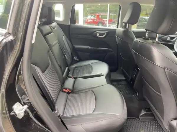 JEEP COMPASS (12/15)