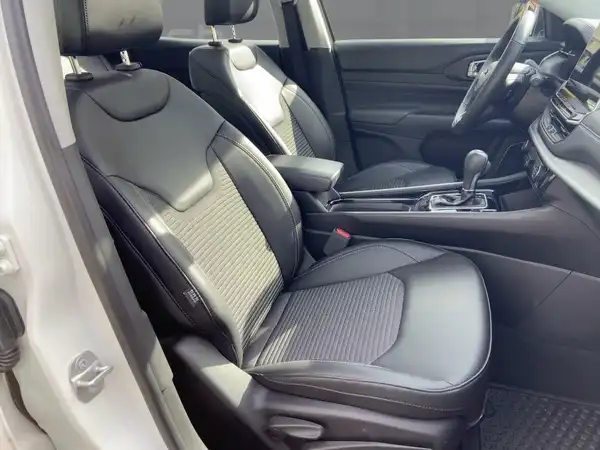 JEEP COMPASS (8/15)