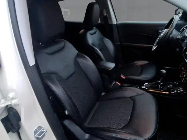 JEEP COMPASS LIMITED (11/15)