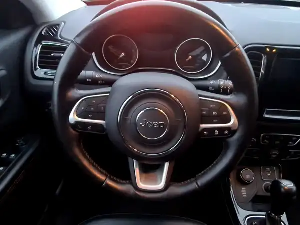 JEEP COMPASS LIMITED (9/15)