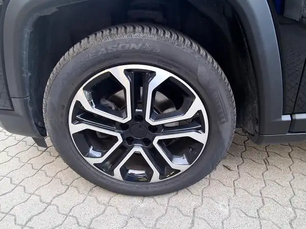 JEEP COMPASS LIMITED (7/15)