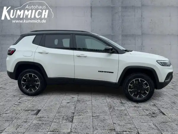 JEEP COMPASS (3/14)