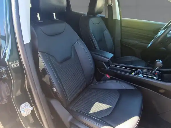 JEEP COMPASS LIMITED (11/15)