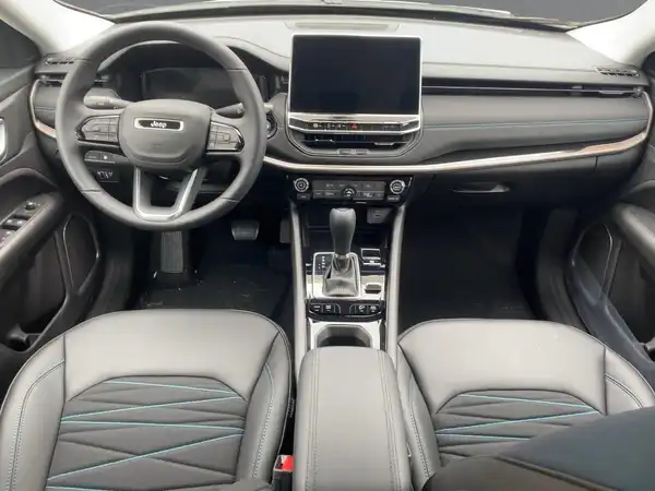 JEEP COMPASS (8/15)