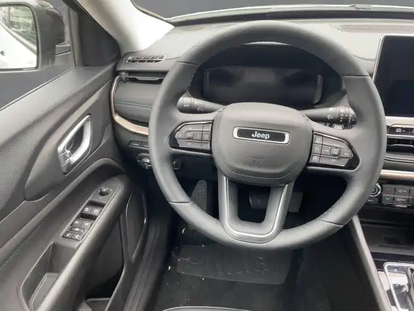 JEEP COMPASS (9/15)