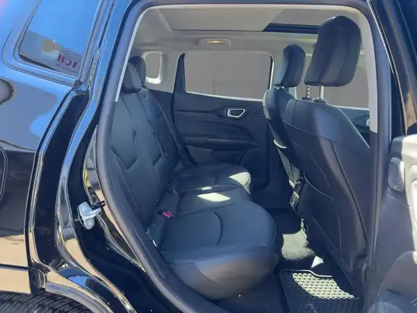 JEEP COMPASS (12/15)