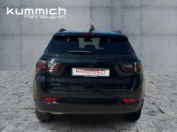 JEEP COMPASS (5/15)