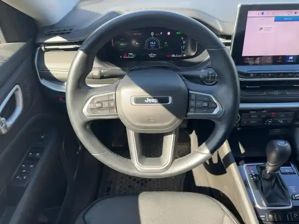 JEEP COMPASS (9/15)