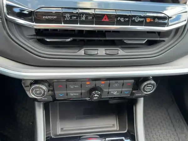 JEEP COMPASS LIMITED (14/15)