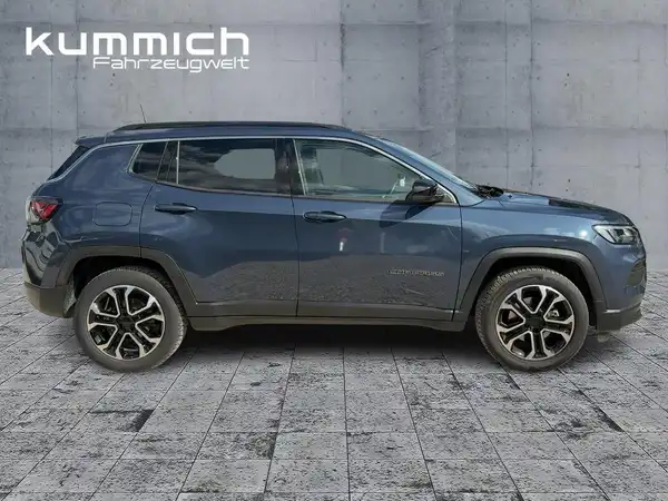 JEEP COMPASS LIMITED (3/15)