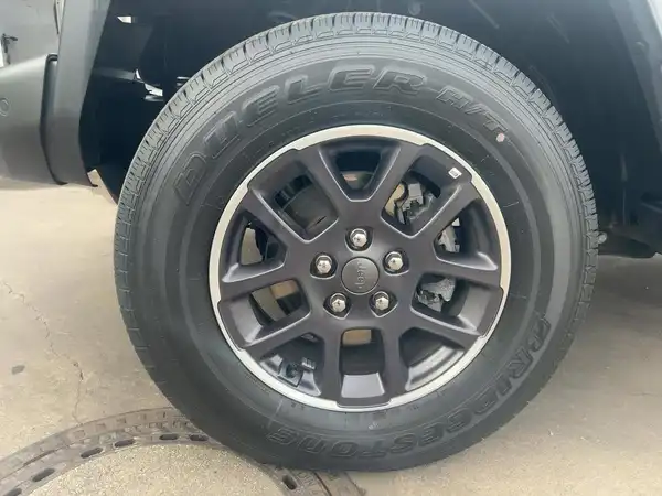 JEEP GLADIATOR OVERLAND (7/15)