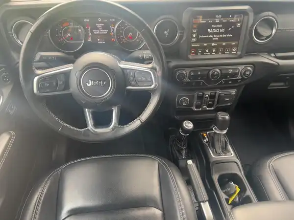 JEEP GLADIATOR OVERLAND (8/15)