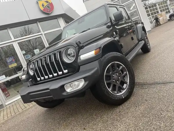 JEEP GLADIATOR OVERLAND (1/15)