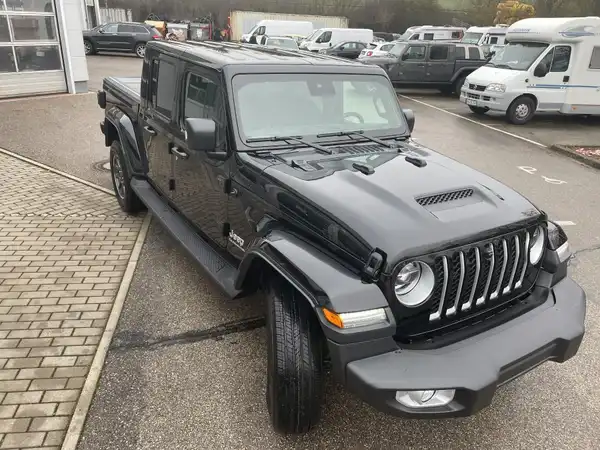 JEEP GLADIATOR OVERLAND (7/15)