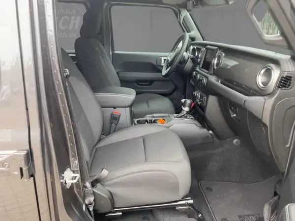 JEEP GLADIATOR OVERLAND (11/15)