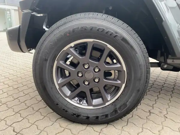 JEEP GLADIATOR OVERLAND (7/15)