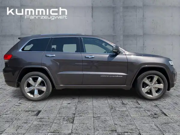 JEEP GRAND CHEROKEE OVERLAND (3/15)